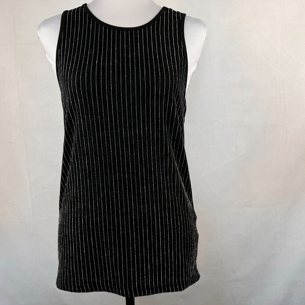 Unbranded Women Tank Top Sz S Black Ribbed metallic silver and black thread